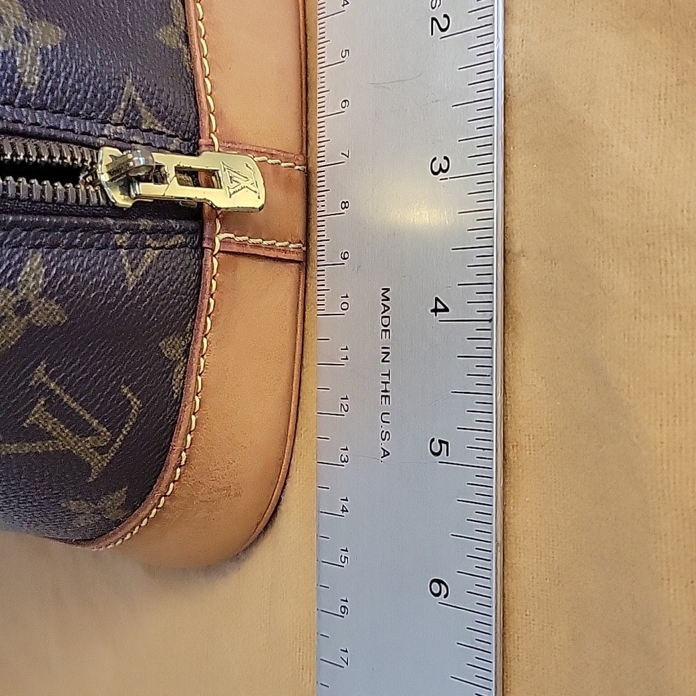 LOUIS VUITTON Alma monogram - Picture 12 of 16